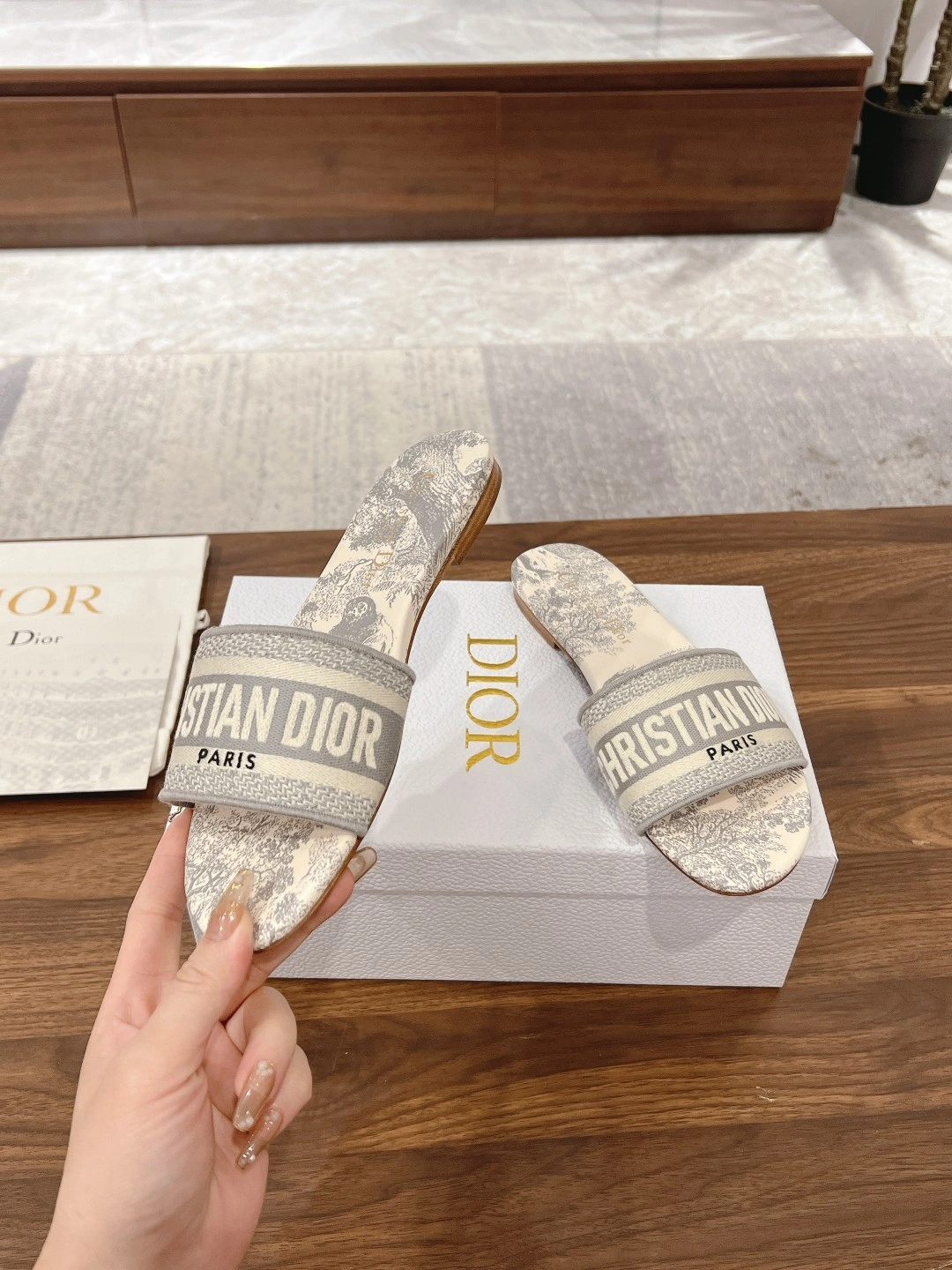 COCO-- 4ior KCQ209TJE_S34G sheepskin Heel height：1.5CM item:D-X000G0340
